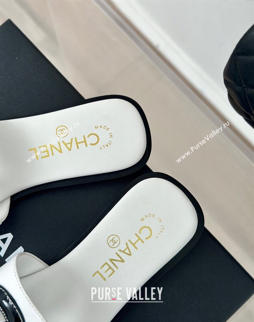 Chanel Calfskin Flat Slide Sandals with Maxi CC White 2024 0424 (MD-240424110)