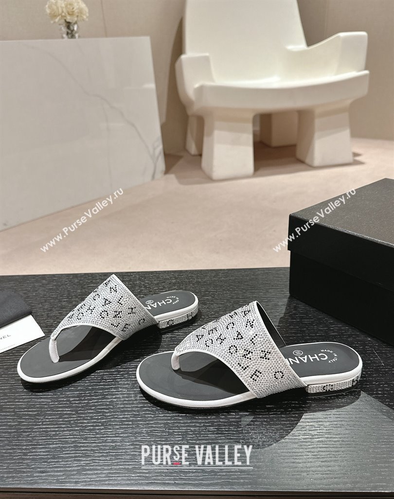 Chanel Crystals Flat Thong Slide Sandals with Letters Silver 2024 0424 (MD-240424167)