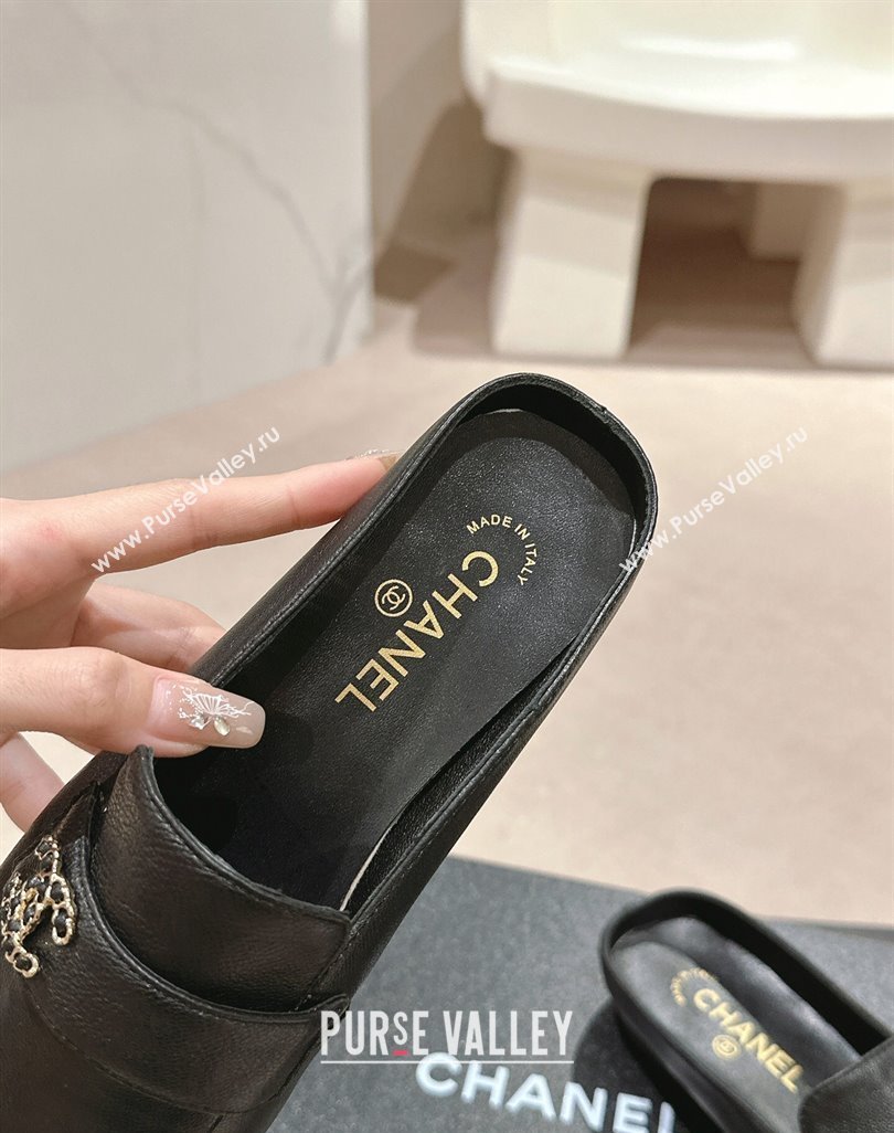 Chanel Calfskin Leather Flat Mules with Pearls Black 2024 0424 (MD-240424182)