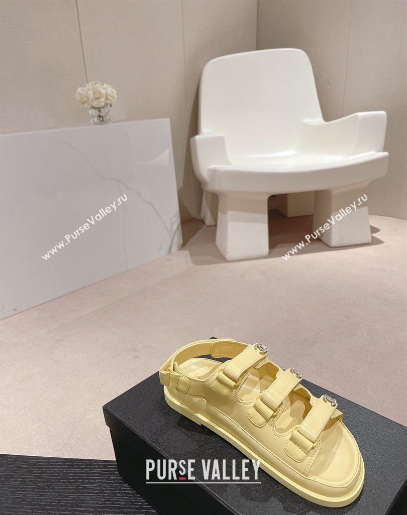 Chanel Lambskin Flat Sandals with Triple Straps and Crystals CC Yellow 2024 042301 (MD-240423027)