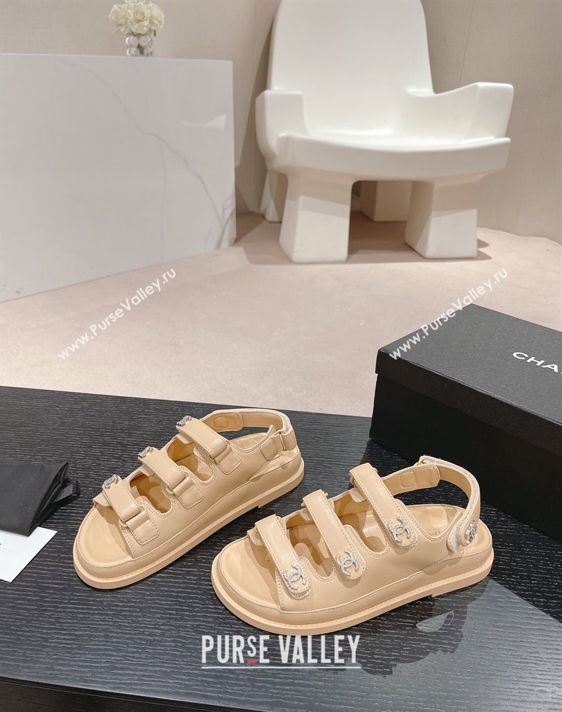 Chanel Lambskin Flat Sandals with Triple Straps and Crystals CC Apricot 2024 042301 (MD-240423028)