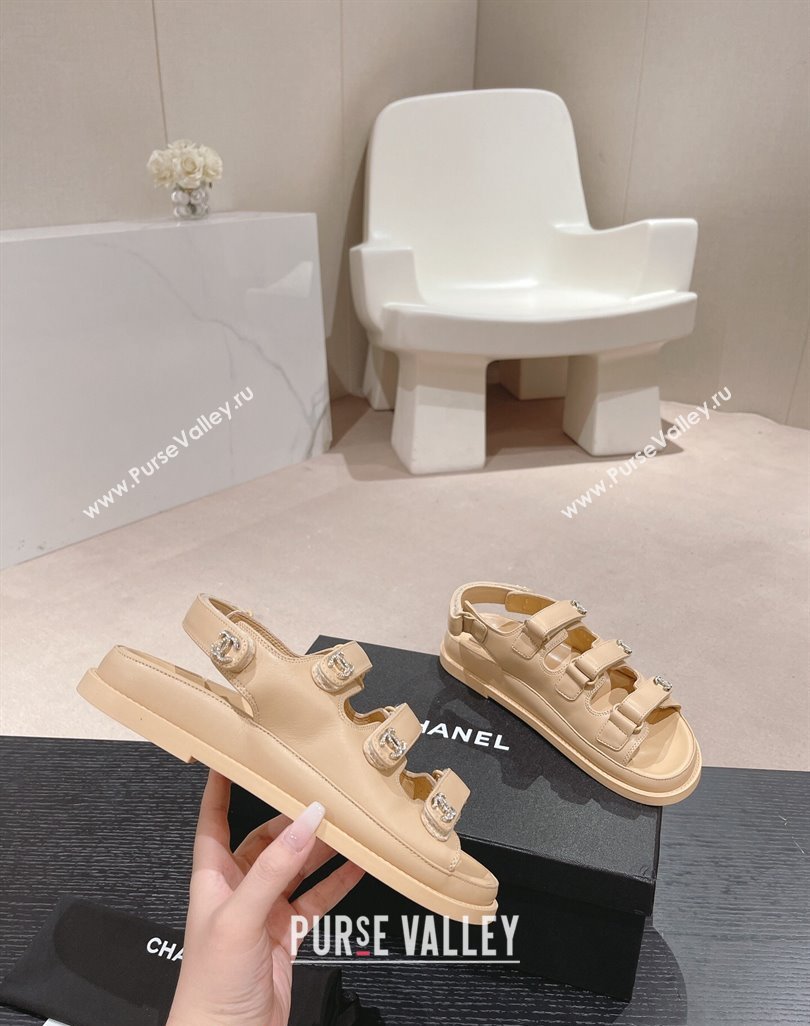 Chanel Lambskin Flat Sandals with Triple Straps and Crystals CC Apricot 2024 042301 (MD-240423028)