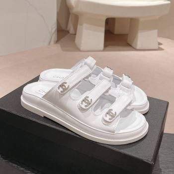 Chanel Lambskin Flat Slide Sandals with Triple Straps and Crystals CC White 2024 0423 (MD-240423033)
