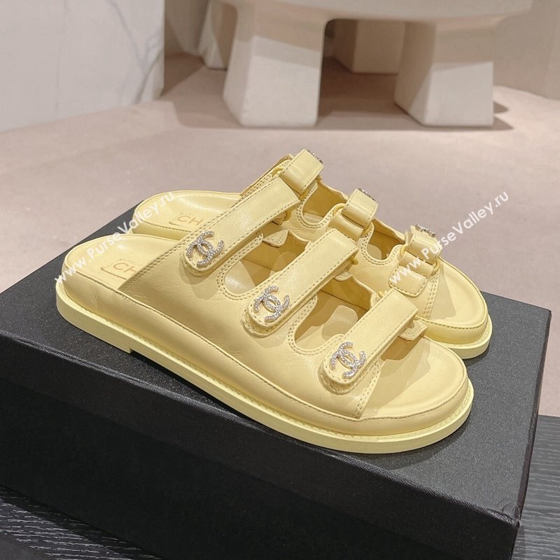 Chanel Lambskin Flat Slide Sandals with Triple Straps and Crystals CC Yellow 2024 0423 (MD-240423034)