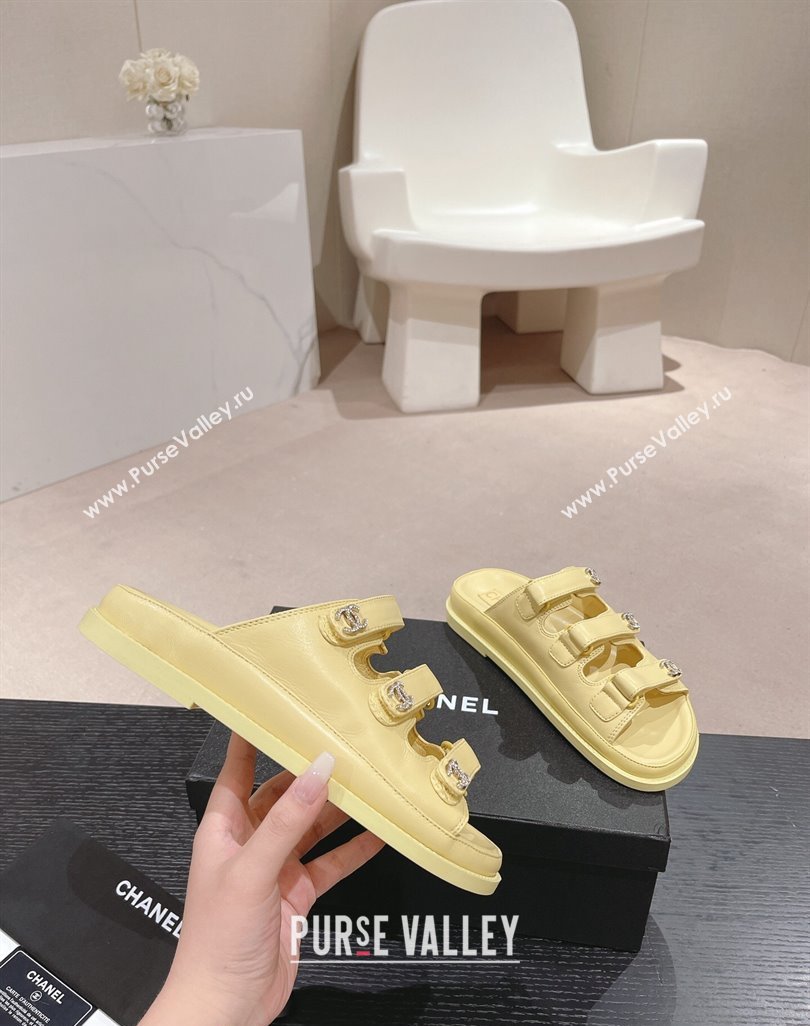 Chanel Lambskin Flat Slide Sandals with Triple Straps and Crystals CC Yellow 2024 0423 (MD-240423034)