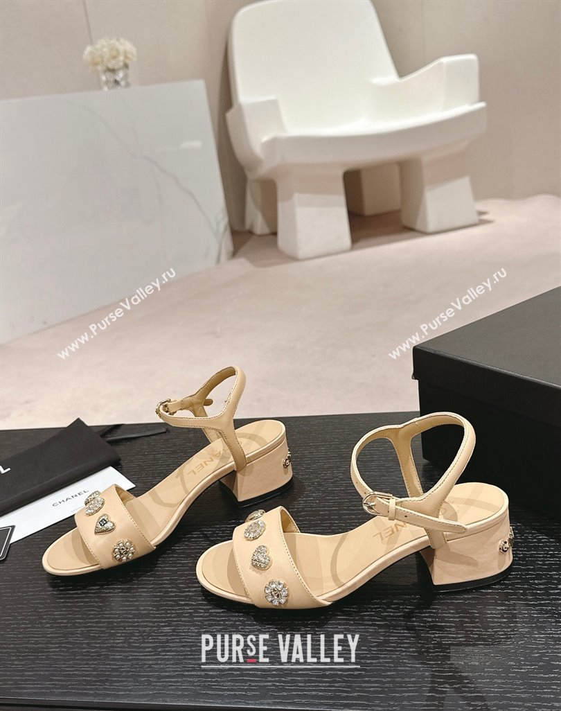Chanel Lambskin Heel Sandals 4.5 with Crystals Charm Beige 2024 0423 (MD-240423049)