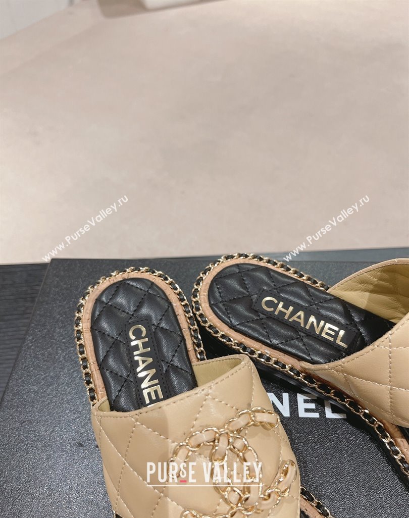 Chanel Quilted Lambskin Flat Thong Slide Sandals with Chain CC Beige 2024 0423 (MD-240423054)