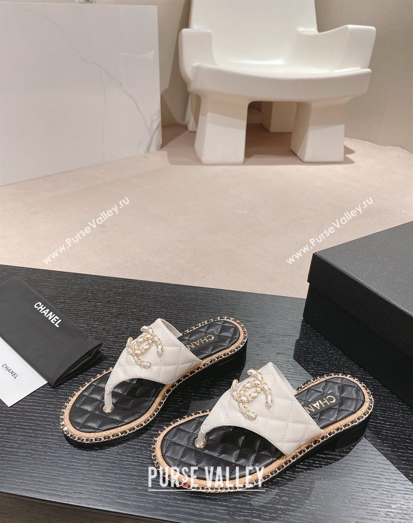 Chanel Quilted Lambskin Heel Thong Slide Sandals 4cm with Chain CC White 2024 0423 (MD-240423057)