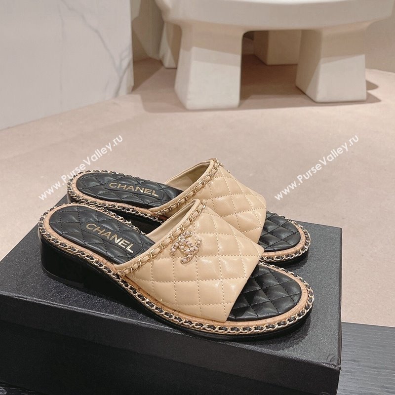 Chanel Quilted Lambskin Heel Slide Sandals 4cm with Chain Charm Beige 2024 0423 (MD-240423065)