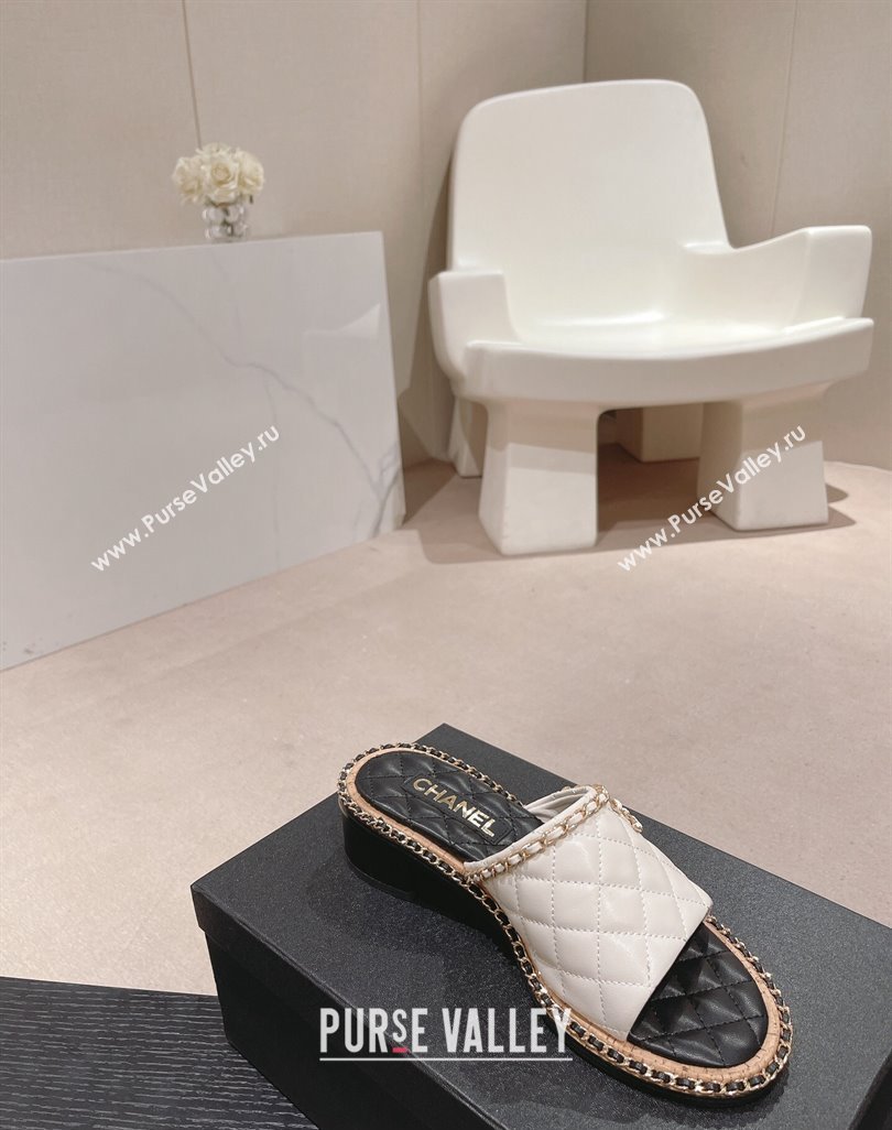 Chanel Quilted Lambskin Heel Slide Sandals 4cm with Chain Charm White 2024 0423 (MD-240423066)