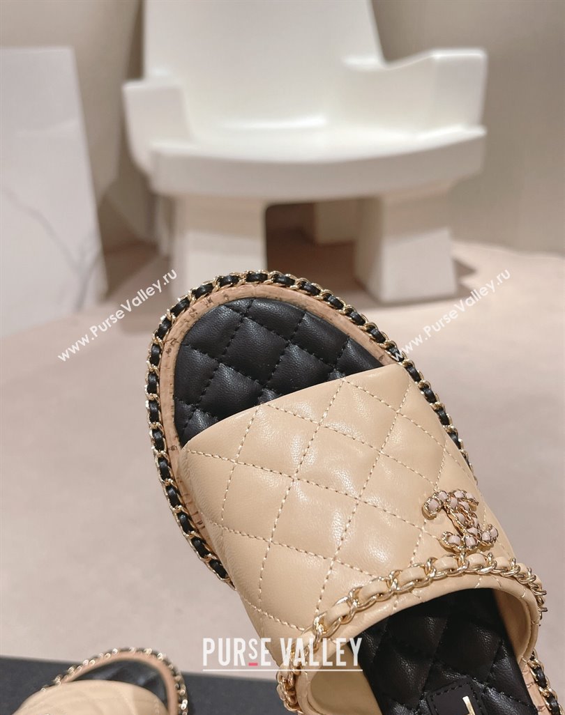 Chanel Quilted Lambskin Flat Slide Sandals with Chain Charm Beige 2024 0423 (MD-240423069)