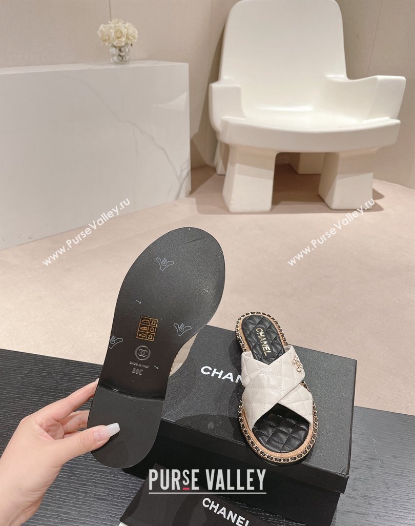 Chanel Quilted Lambskin Flat Slide Sandals with Chain and Cross Strap White 2024 0423 (MD-240423062)