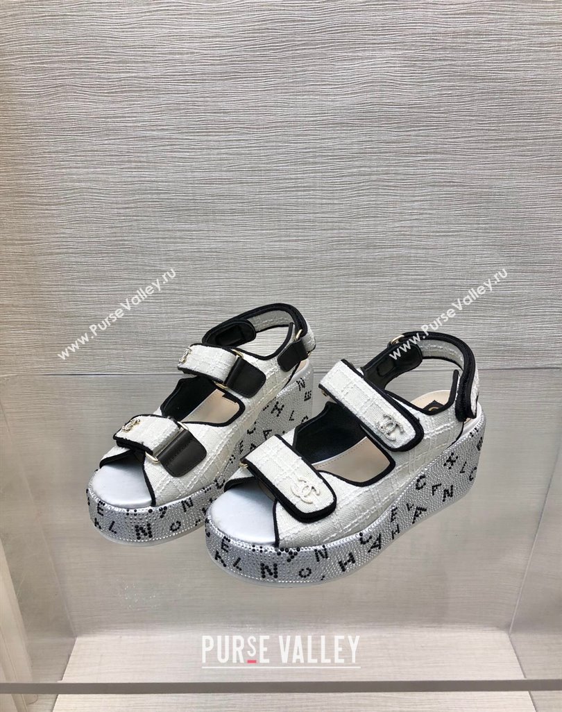 Chanel Tweed Wedge Sandals with Crystals and Letters White 2 2024 0423 (MD-240423009)