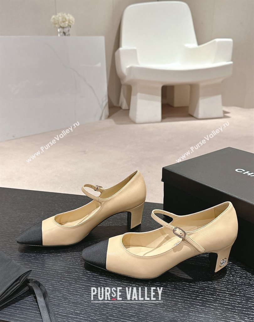 Chanel Lambskin Grosgrain Mary Janes Pumps 6.5cm Beige 2024 0423 (MD-240423091)