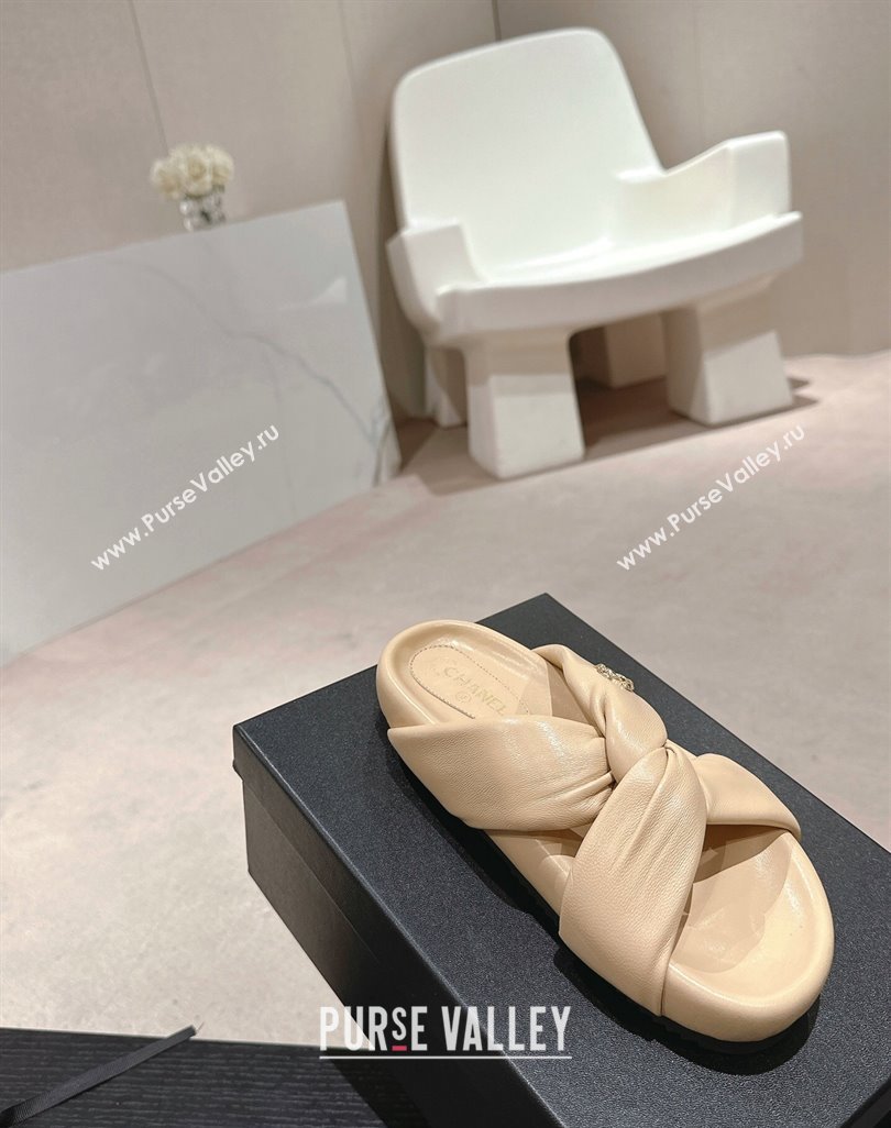 Chanel Lambskin Slide Sandals with Knot Strap Beige 2024 0424 (MD-240424031)