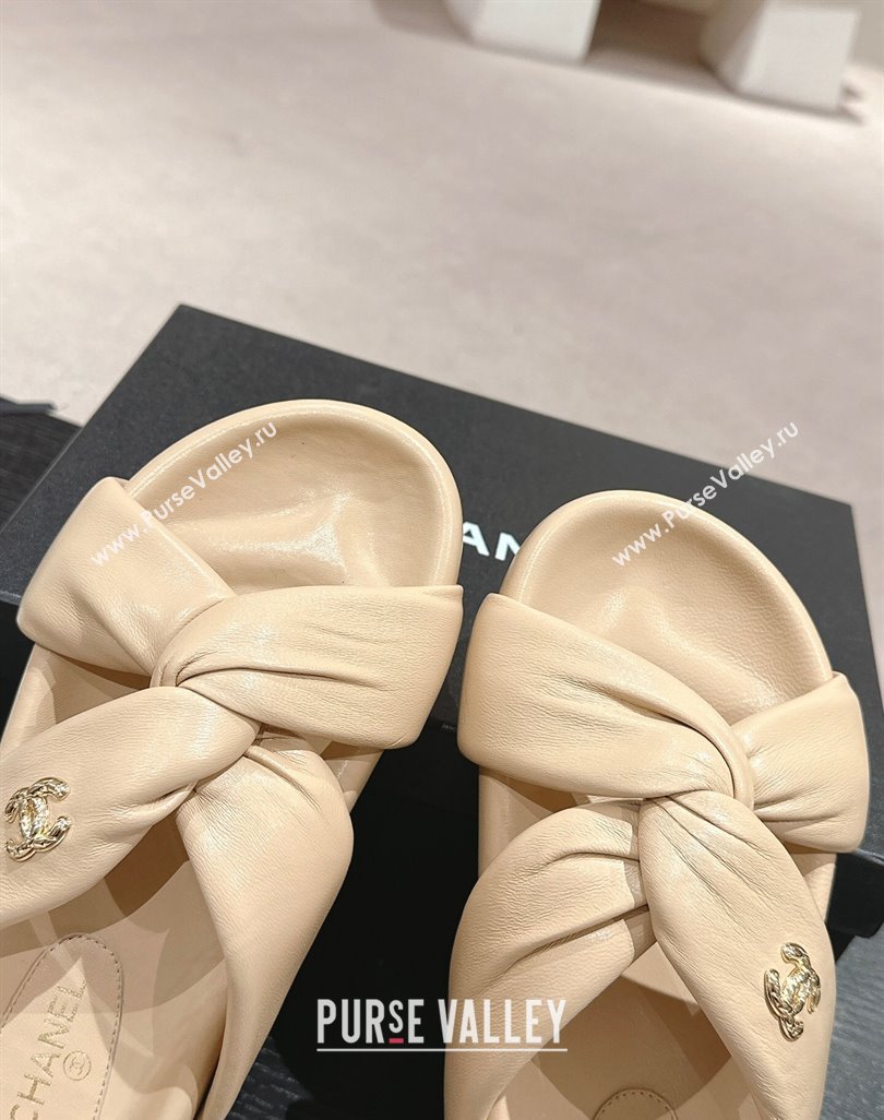 Chanel Lambskin Slide Sandals with Knot Strap Beige 2024 0424 (MD-240424031)