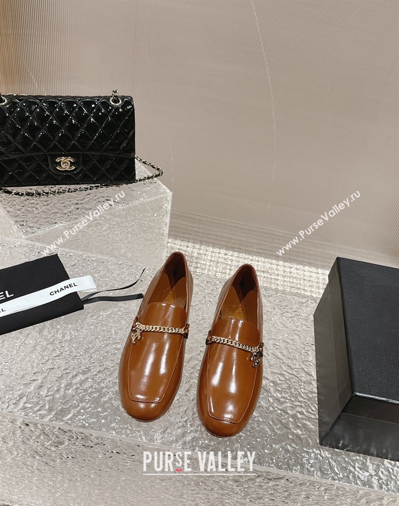Chanel Shiny Calfskin Loafers with Chain CC Brown 2024 0424 (MD-240424195)