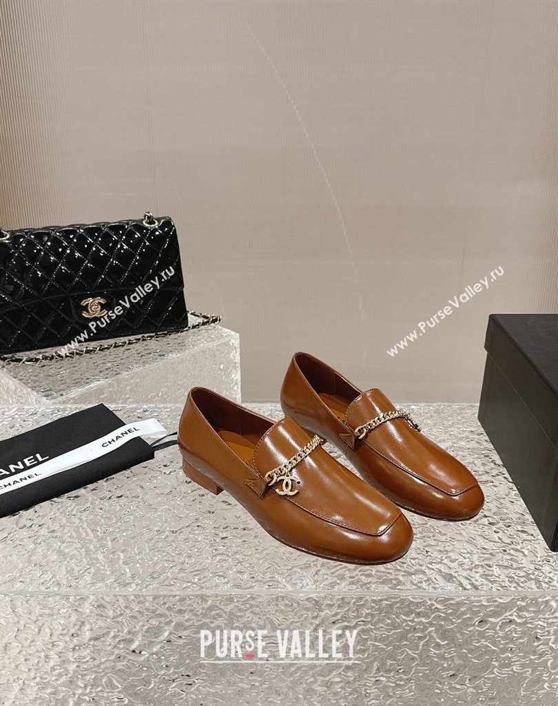 Chanel Shiny Calfskin Loafers with Chain CC Brown 2024 0424 (MD-240424195)