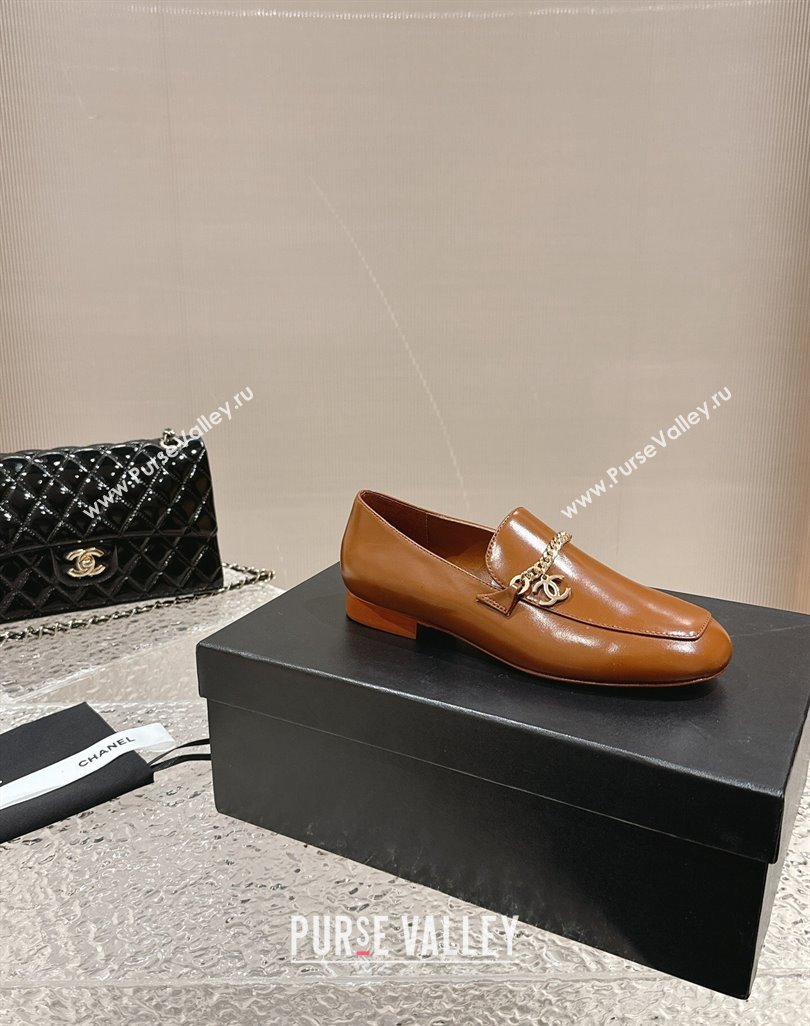 Chanel Shiny Calfskin Loafers with Chain CC Brown 2024 0424 (MD-240424195)