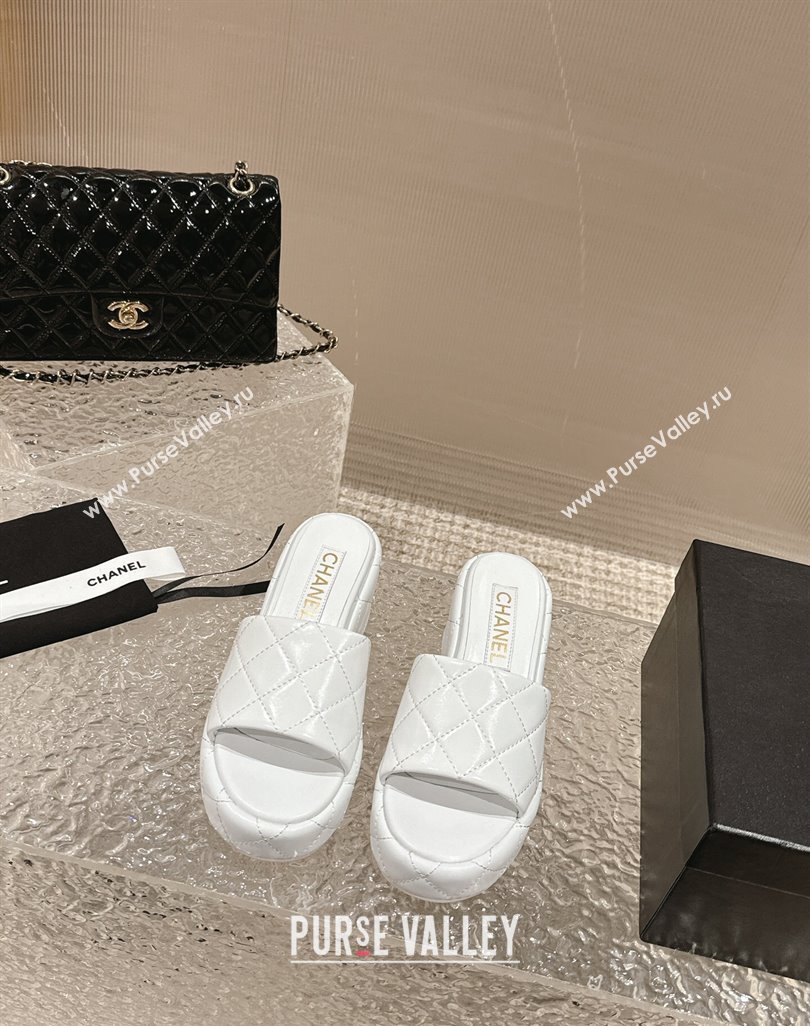 Chanel Quilted Lambskin Wedge Platform Slide Sandals 6.5cm White 2024 0424 (MD-240424190)