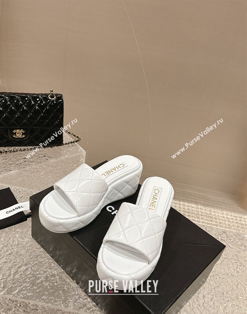 Chanel Quilted Lambskin Wedge Platform Slide Sandals 6.5cm White 2024 0424 (MD-240424190)