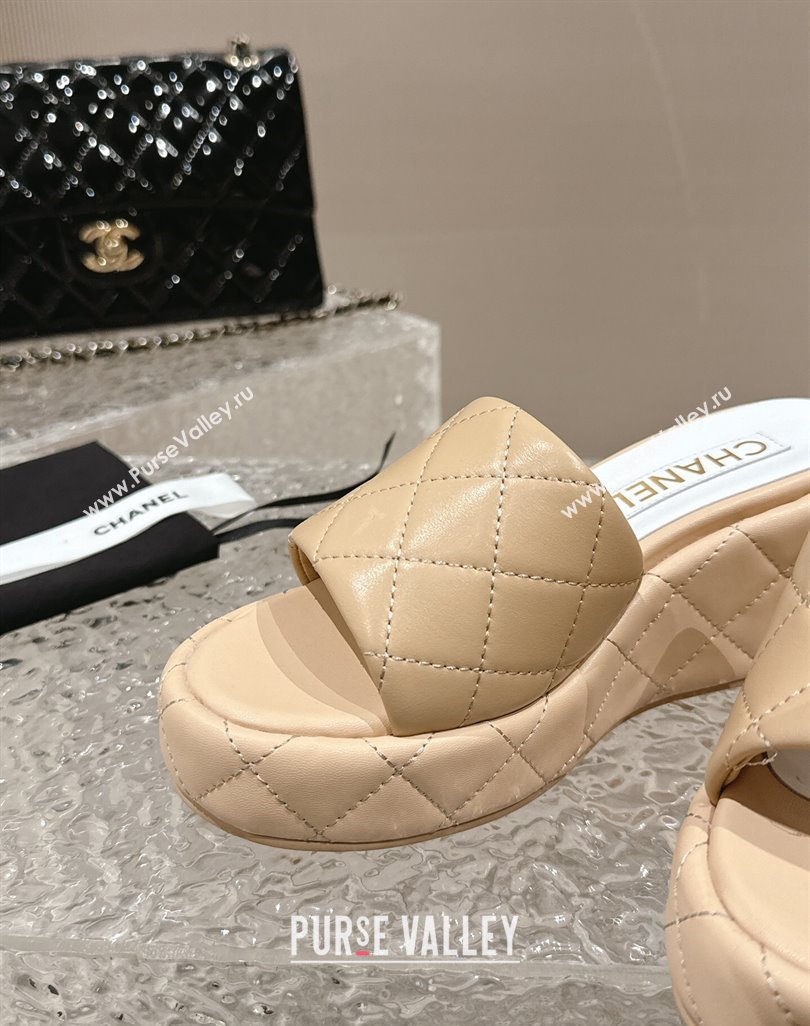 Chanel Quilted Lambskin Wedge Platform Slide Sandals 6.5cm Beige 2024 0424 (MD-240424191)