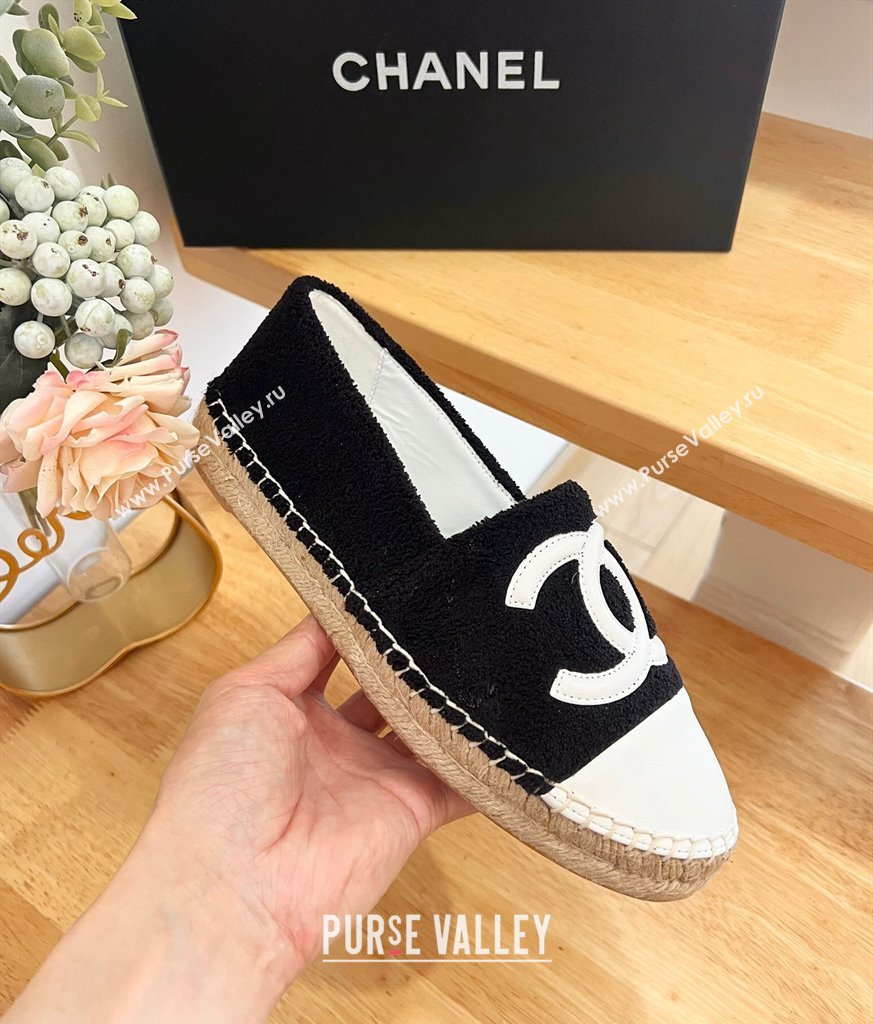 Chanel Towel Espadrilles Flats Black/White 2024 0424 (HB-240424202)