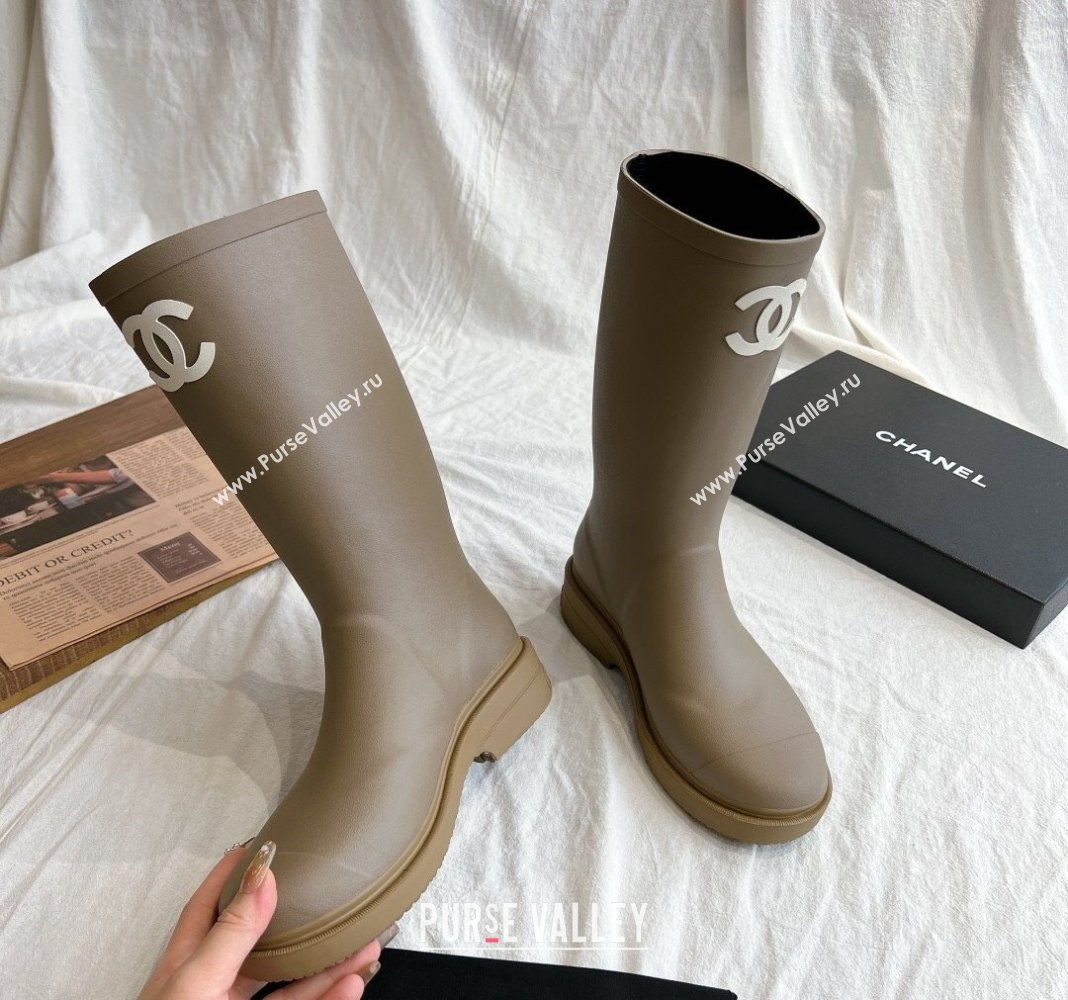 Chanel Rubber Medium Rain Boots with Front CC Green 2024 0425 (GDX-240425073)