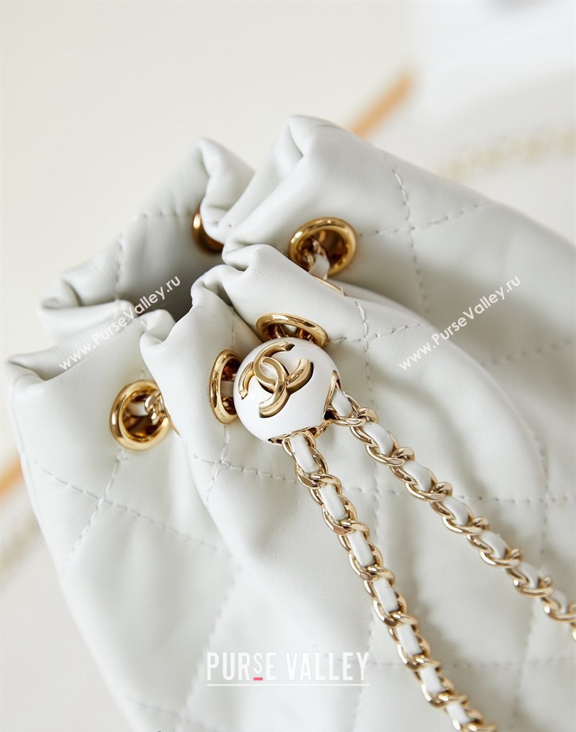 Chanel Shiny Lambskin Backpack bag AS4810 White 2024 (yezi-240518065)