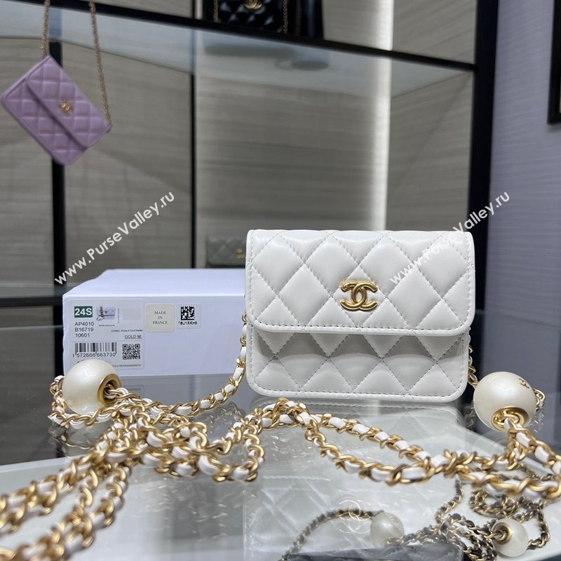 Chanel Lambskin Clutch with Pearls Chain White 2024 AP4010 (yezi-240517085)
