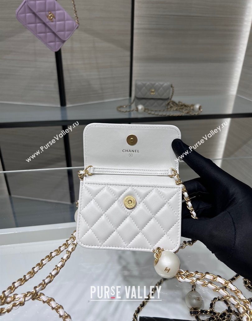 Chanel Lambskin Clutch with Pearls Chain White 2024 AP4010 (yezi-240517085)