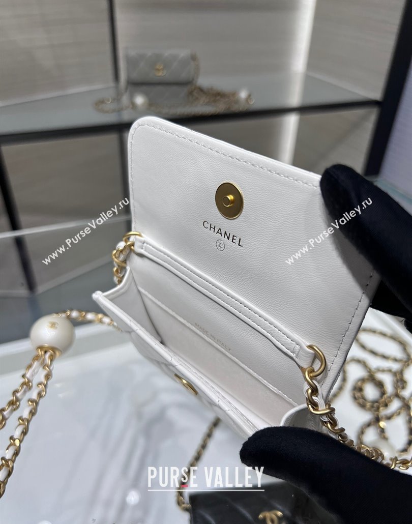 Chanel Lambskin Clutch with Pearls Chain White 2024 AP4010 (yezi-240517085)