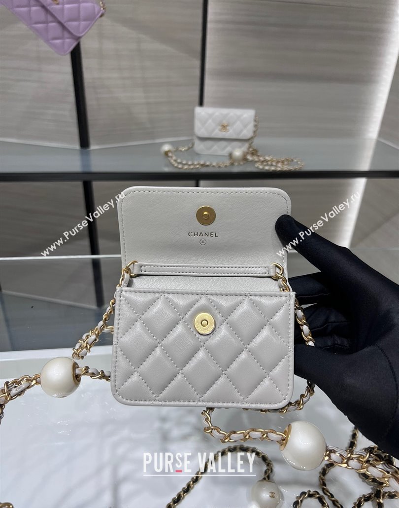 Chanel Lambskin Clutch with Pearls Chain Grey 2024 AP4010 (yezi-240517088)