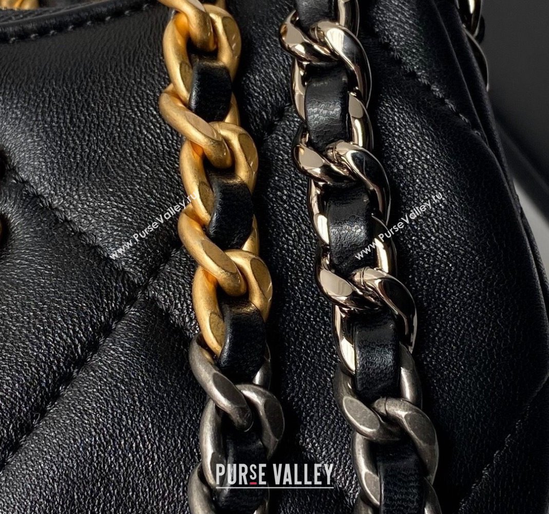 Chanel 19 Calfskin Clutch with Short Chain AP3763 Black 2024 (yezi-240517120)