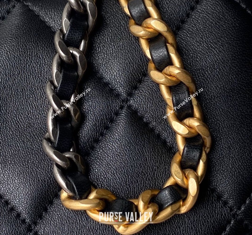 Chanel 19 Calfskin Clutch with Short Chain AP3763 Black 2024 (yezi-240517120)