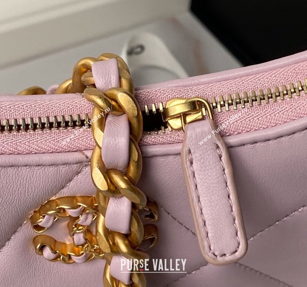 Chanel 19 Calfskin Clutch with Short Chain AP3763 Light Purple 2024 (yezi-240517121)