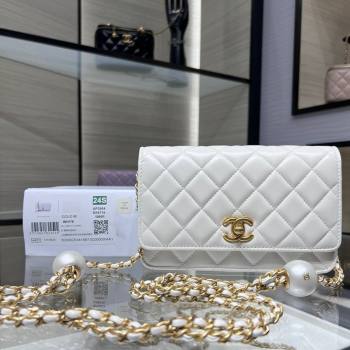 Chanel Lambskin Wallet On Pearls Chain WOC White 2024 AP3964 (yezi-240517089)