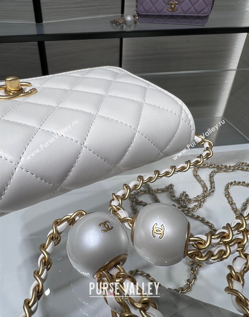 Chanel Lambskin Wallet On Pearls Chain WOC White 2024 AP3964 (yezi-240517089)