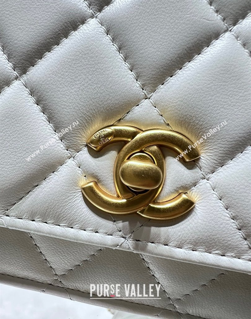 Chanel Lambskin Wallet On Pearls Chain WOC White 2024 AP3964 (yezi-240517089)