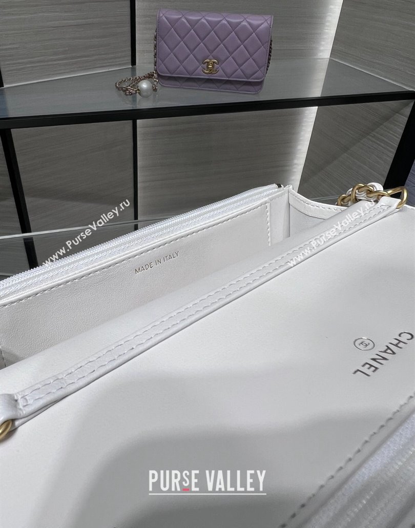 Chanel Lambskin Wallet On Pearls Chain WOC White 2024 AP3964 (yezi-240517089)
