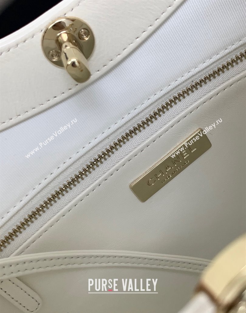 Chanel 31 Shiny Lambskin Small Shopping bag AS4853 White 2024 (yezi-240517054)