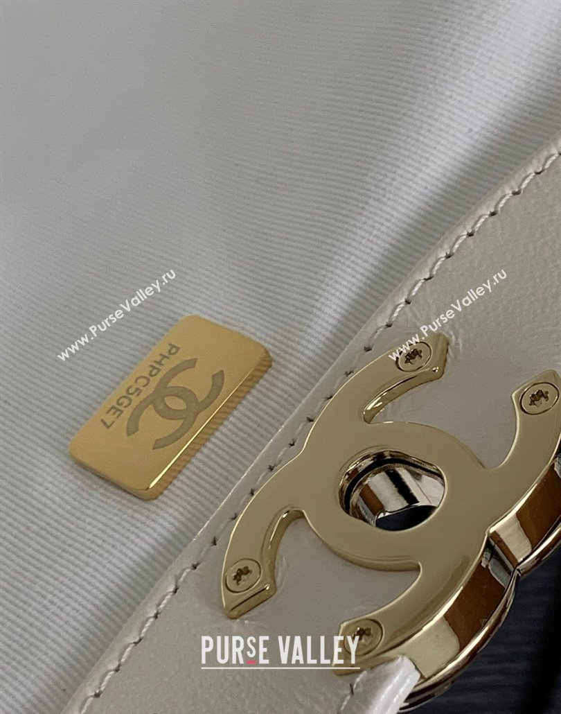 Chanel 31 Shiny Lambskin Small Shopping bag AS4853 White 2024 (yezi-240517054)