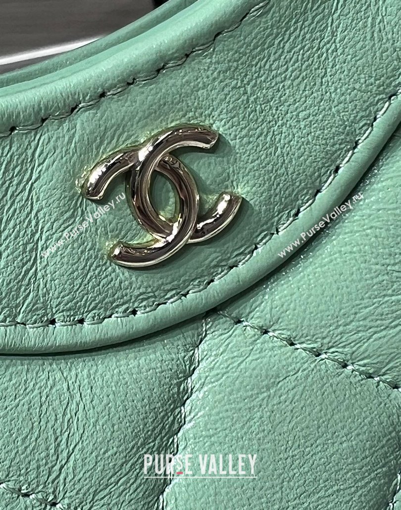 Chanel Shiny Lambskin Clutch with Chain AP3875 Light Green 2024 (yezi-240517076)