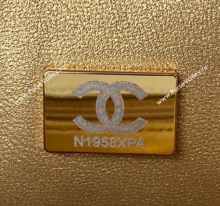 Chanel Lambskin Mini Square Flap Bag with Gold-Tone Metal Ball AS1786 Light Grey 2024 (yezi-240517104)