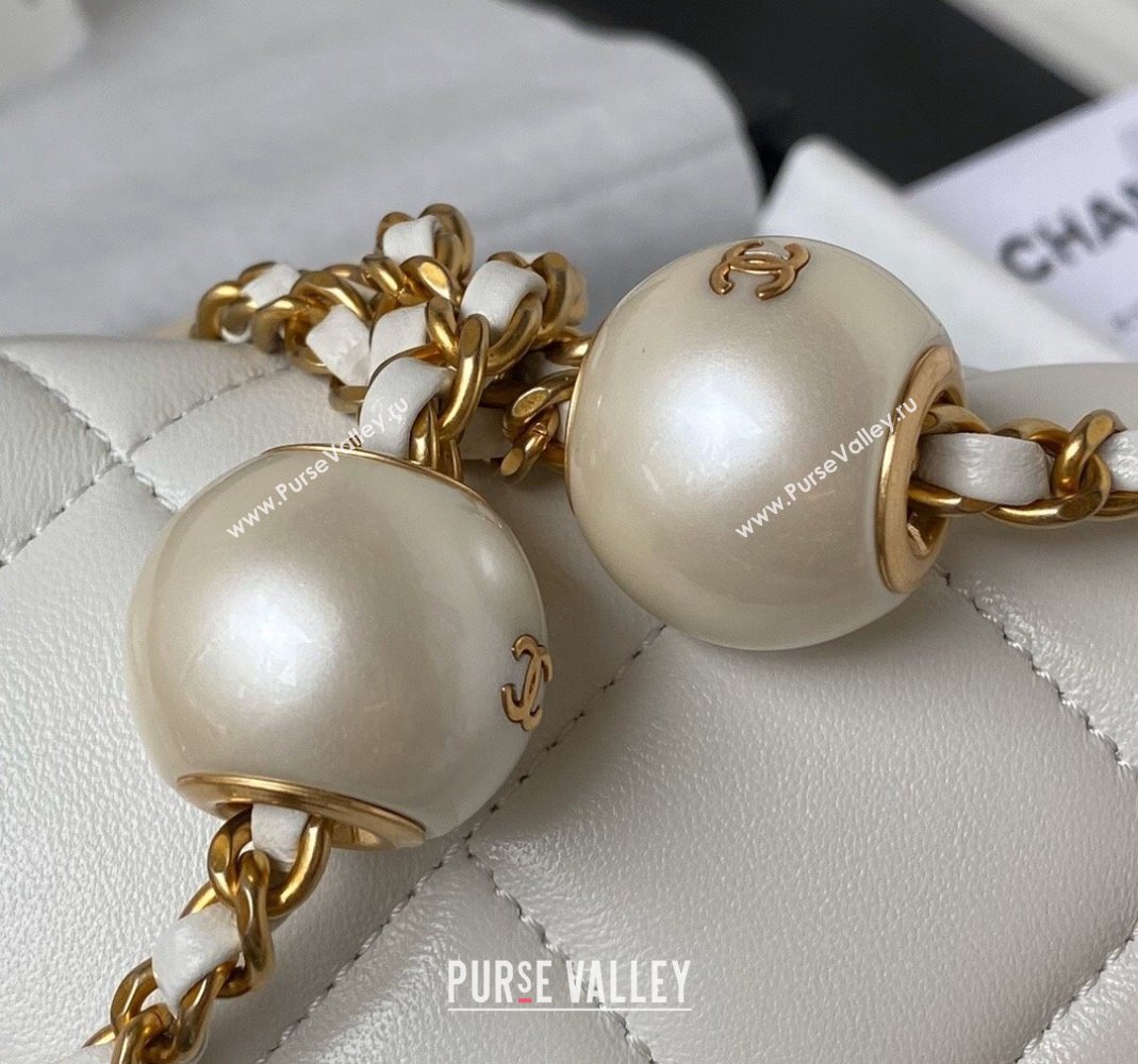 Chanel Lambskin Small Flap bag with Pearls Chain AS4861 White 2024 (yezi-240517095)