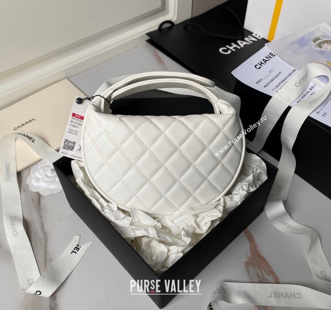 Chanel Grained Shiny Calfskin Pouch with Bow Chain White 2024 AP3943 (yezi-240517071)