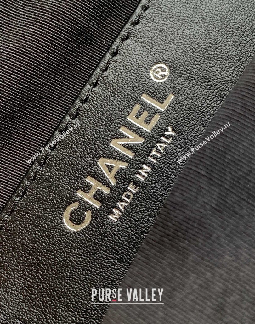 Chanel Tellurion Silver Calfskin Large Evening Bag with Chain 2024 (yezi-240517118)