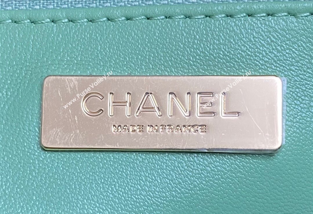 Chanel 31 Shiny Lambskin East-West Shopping bag AS4854 Light Green 2024 (yezi-240517062)