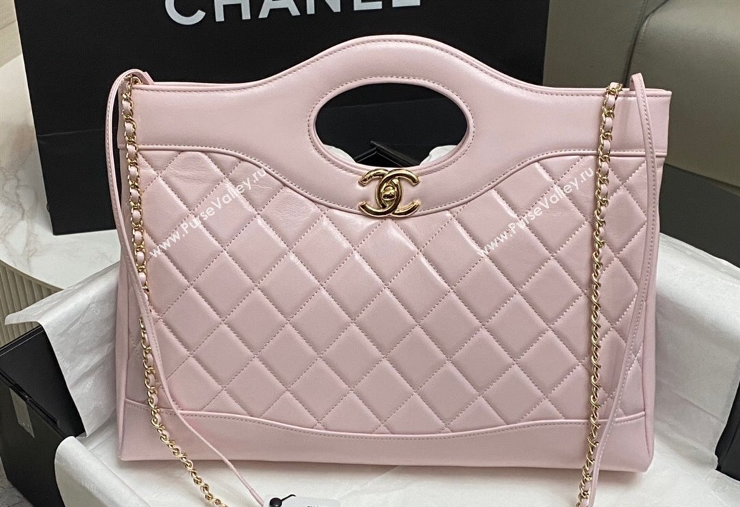 Chanel 31 Shiny Lambskin East-West Shopping bag AS4854 Light Pink 2024 (yezi-240517064)