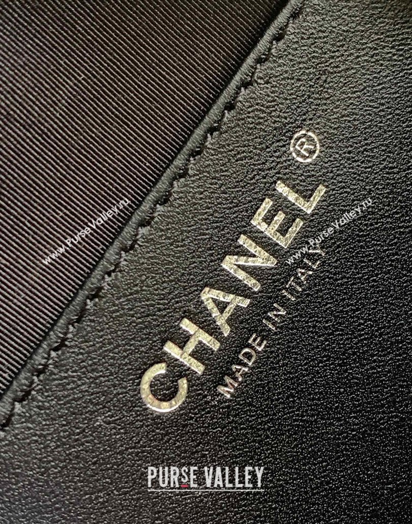 Chanel Tellurion Silver Calfskin Small Evening Bag with Chain 2024 (yezi-240517119)